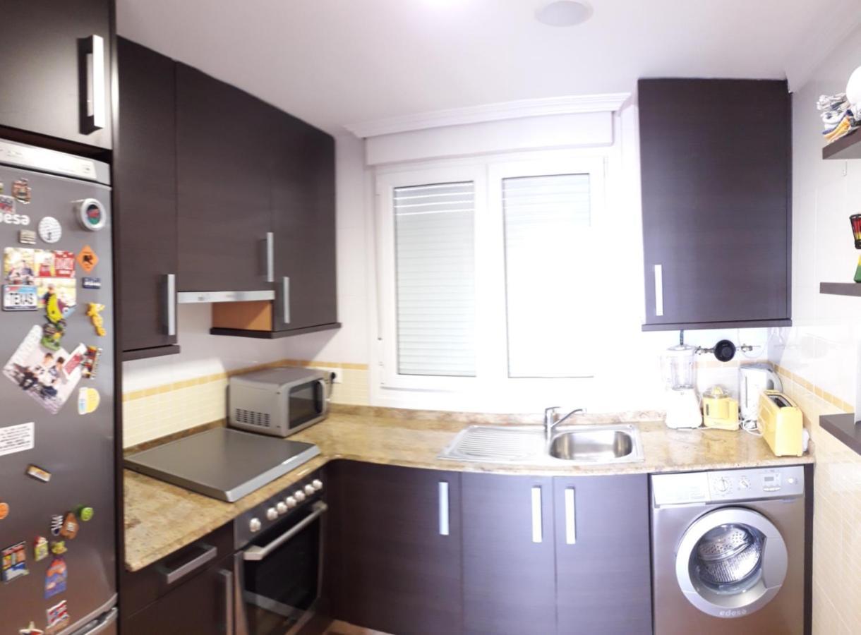 Apartamento Atico céntrico con piscina comunitaria Ribadeo Exterior foto