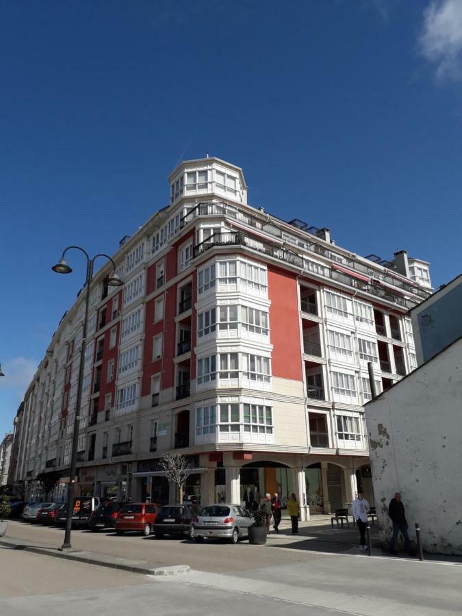 Apartamento Atico céntrico con piscina comunitaria Ribadeo Exterior foto